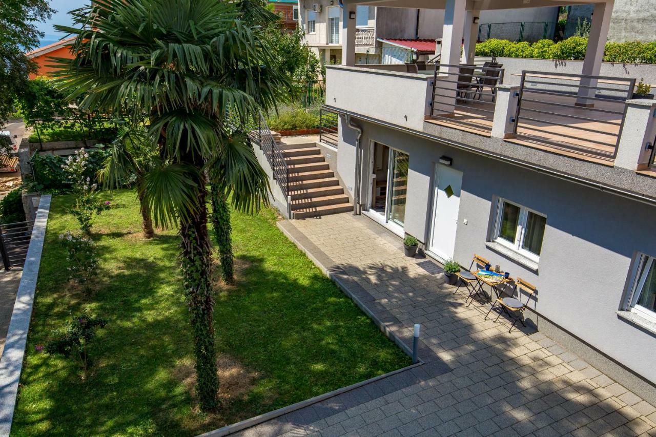 Apartment Piano Rijeka Exterior photo